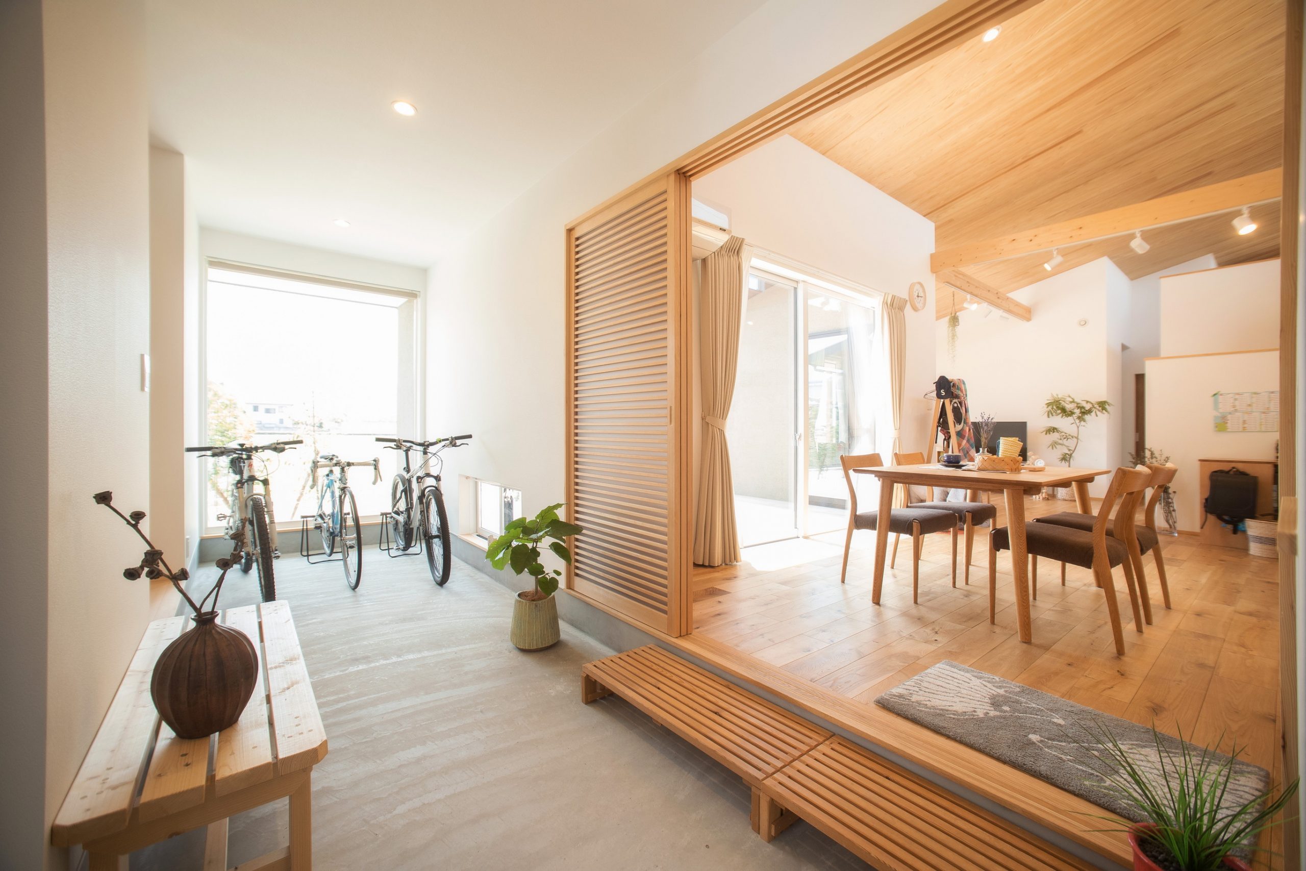 通り土間と離れ和室がある平屋 設計士とつくる素敵な暮らし 長崎材木店一級建築士事務所